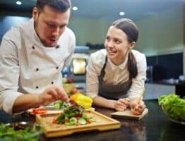 Cours de cuisine : qu’est ce qu’on apprend lors de ce genre de cours?